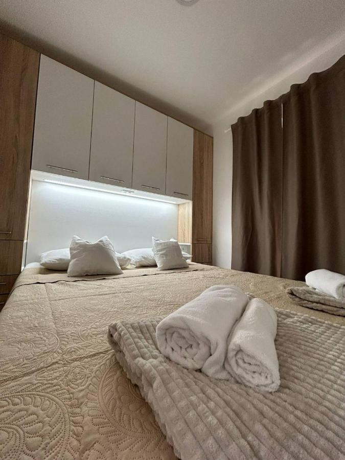 Oremore - Premium Mobile Home - Oaza Mira Camping, Drage Eksteriør bilde
